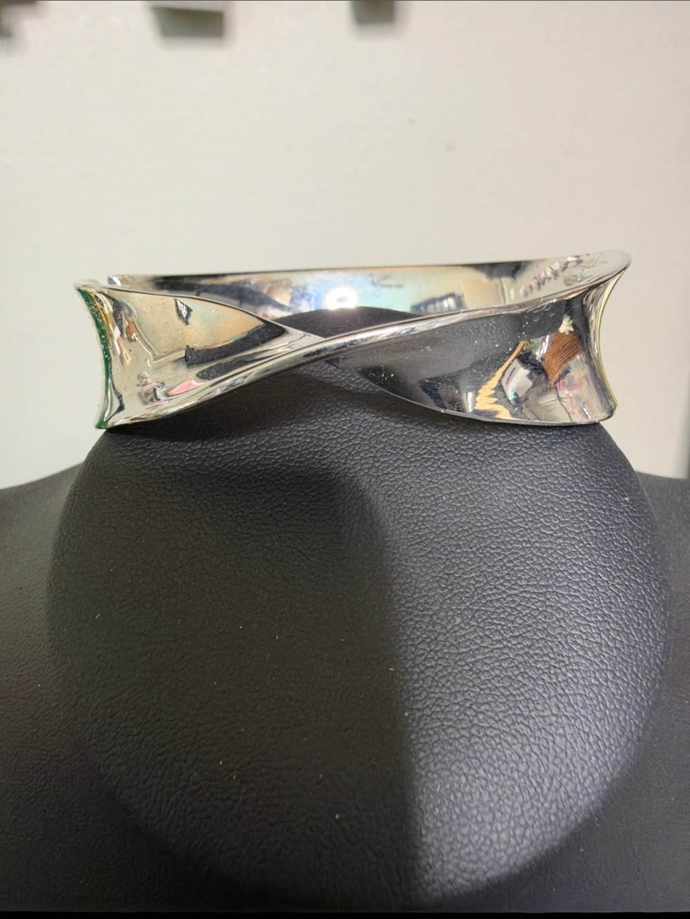 Silver Tone Polished Twisted Cuff Clamper Modernist Bracelet - Sleek Jewelry